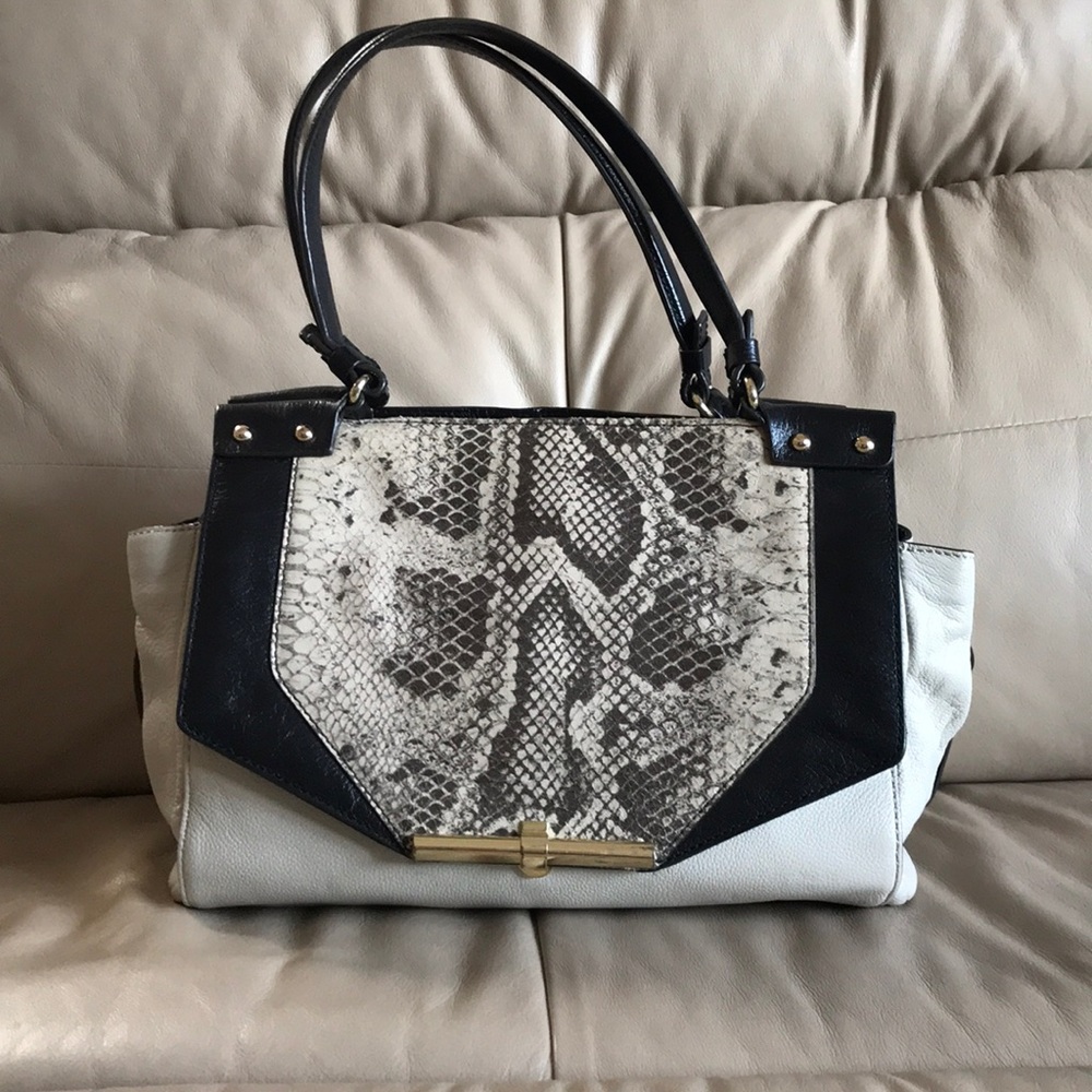 vince camuto satchel